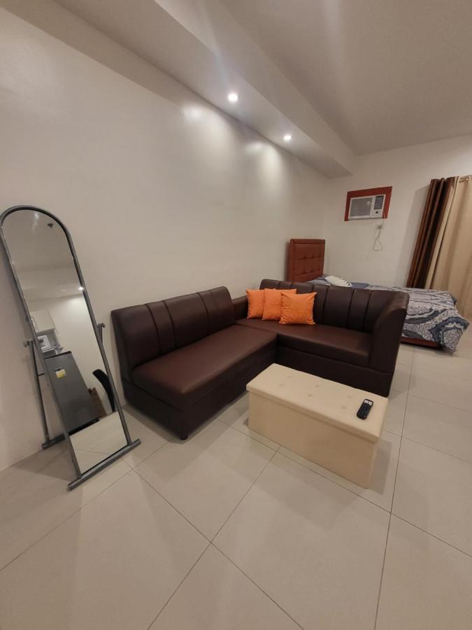 Spacious Minimalist Studio At Matina Enclaves Davao City Buitenkant foto